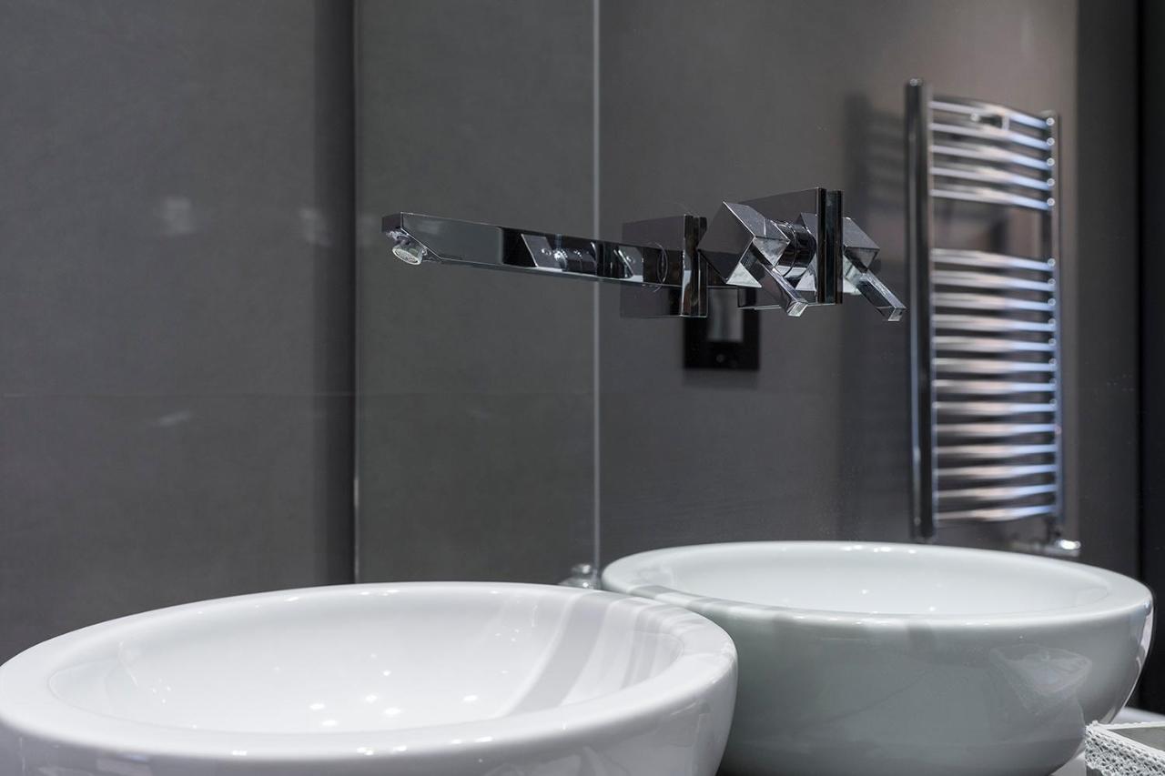 Crystal Skyline Neapolis Appartement Buitenkant foto